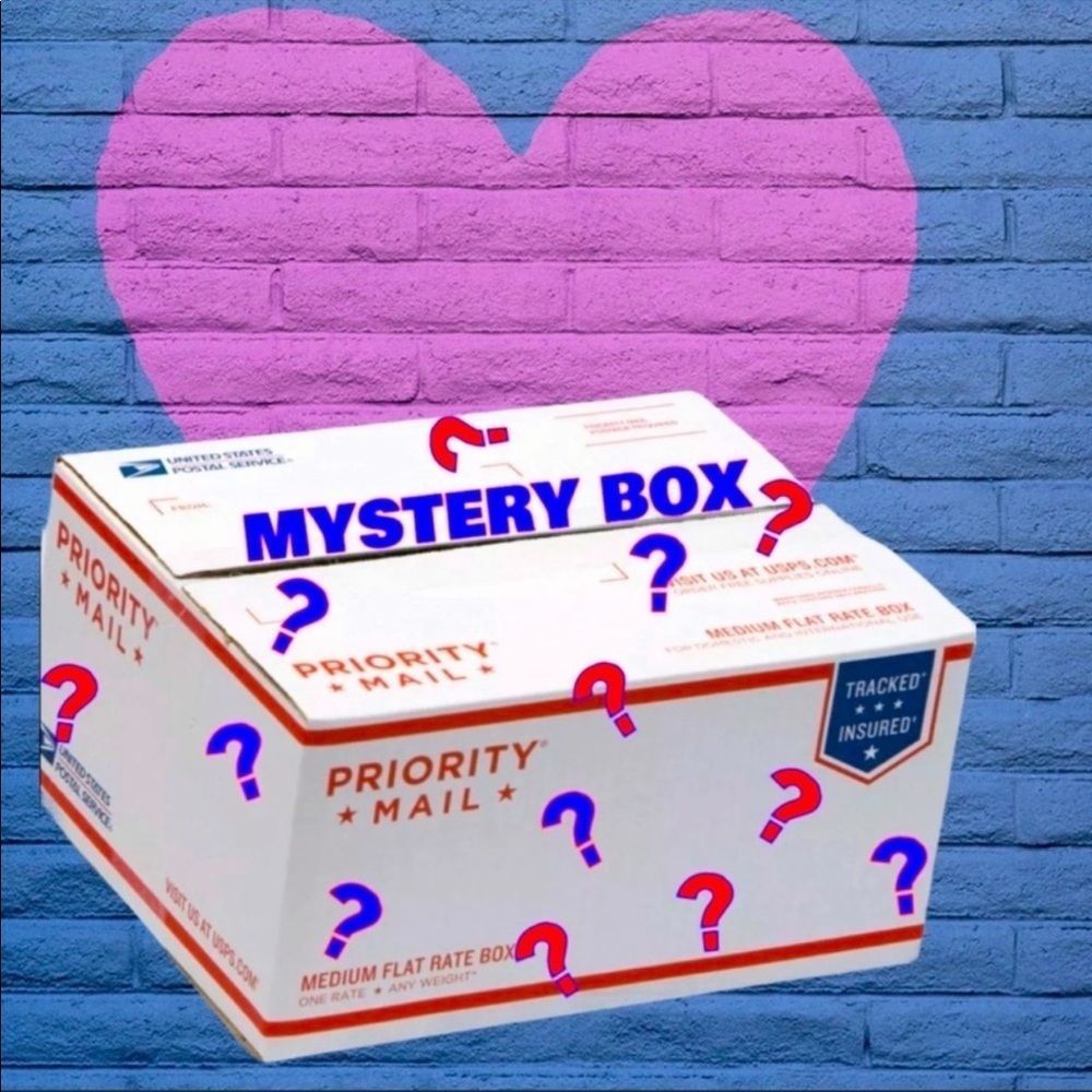 Mystery resale bundle!!